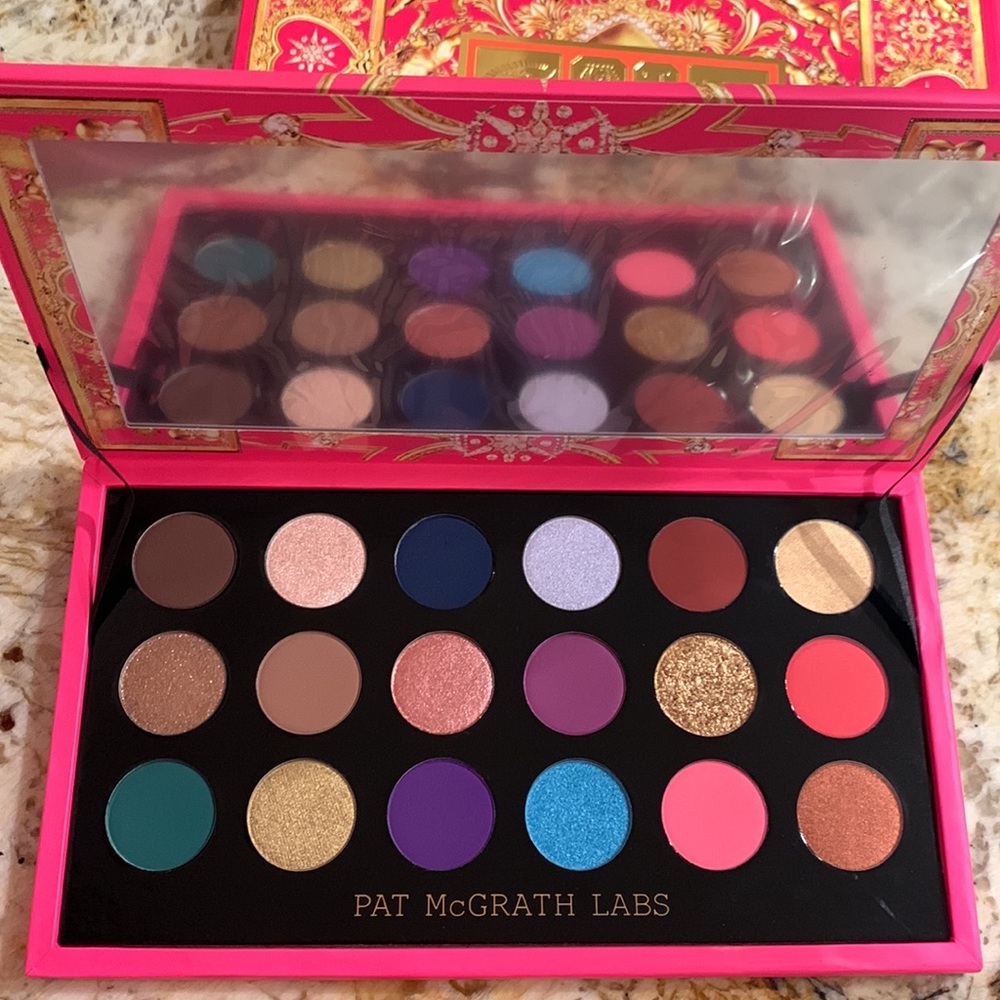 Mthrshp Mega: Celestial Nirvana Eyeshadow Palette